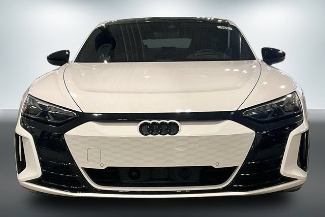 Certified 2023 Audi e-tron GT Prestige w/ Prestige Package AWD/4WD image 3