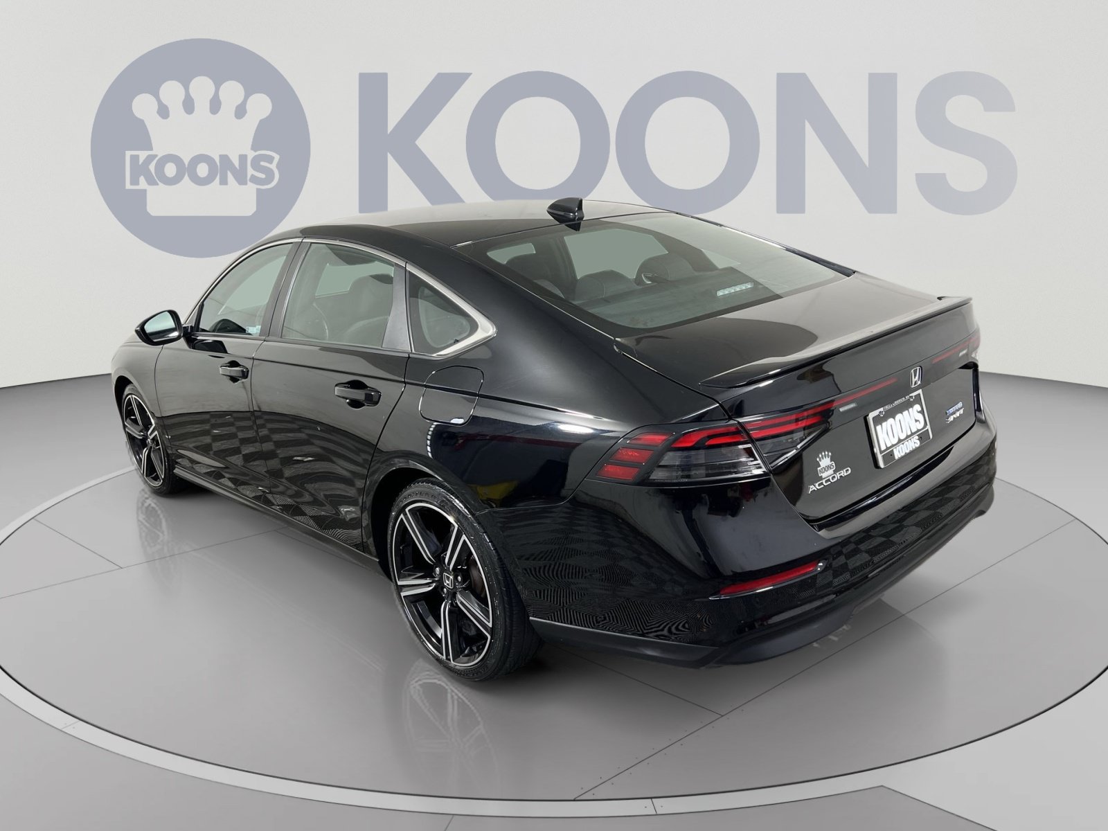 Used 2024 Honda Accord Sport image 8