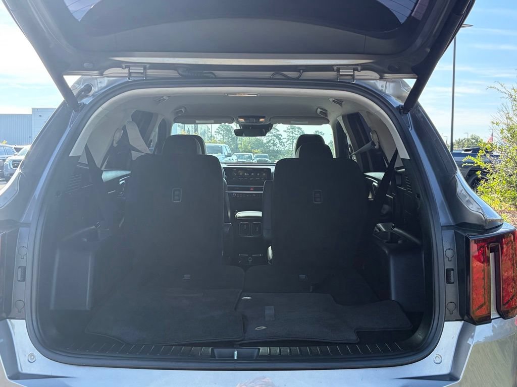 Used 2025 Kia Sorento EX AWD/4WD image 47