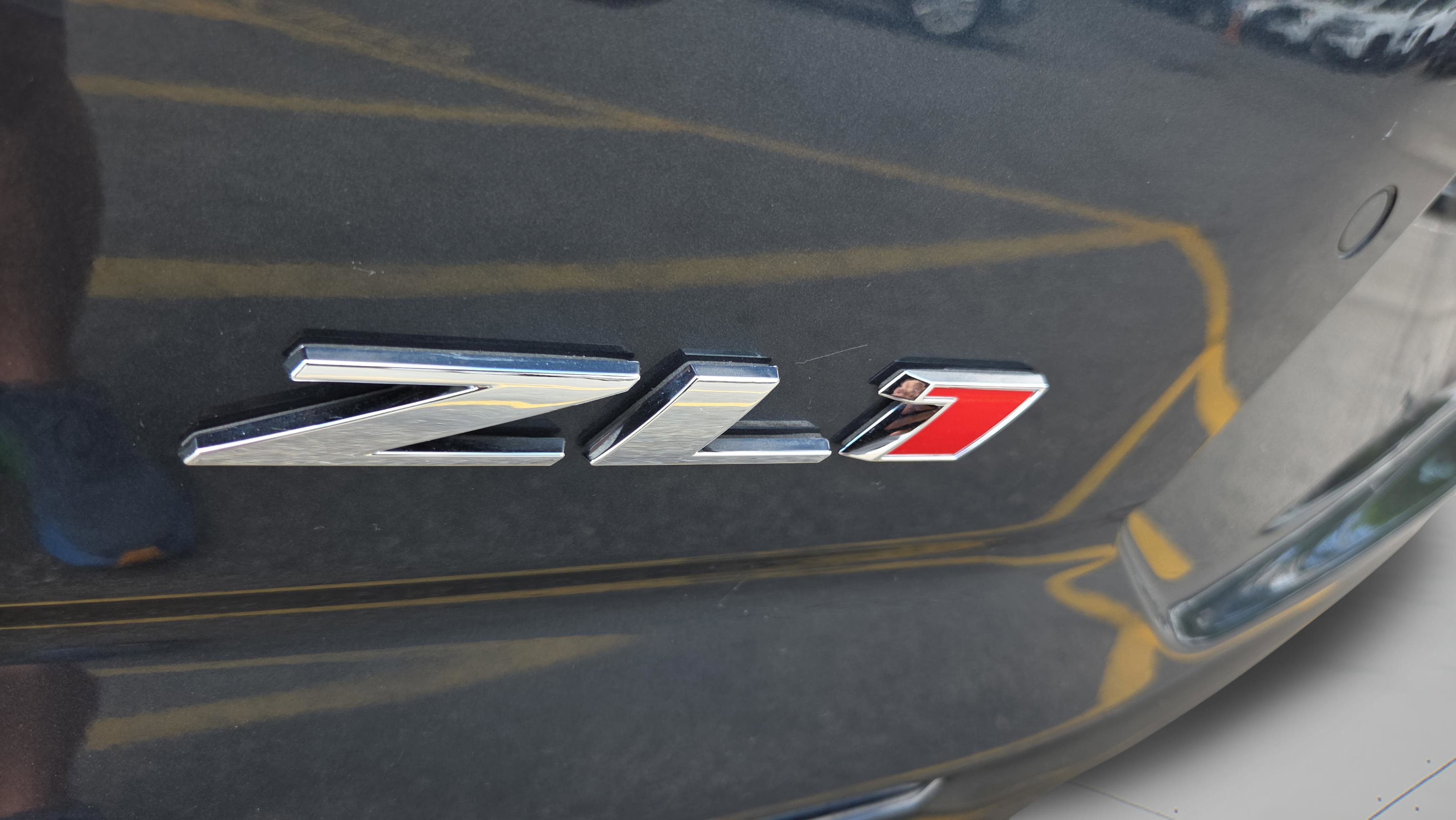 Used 2020 Chevrolet Camaro ZL1 image 15