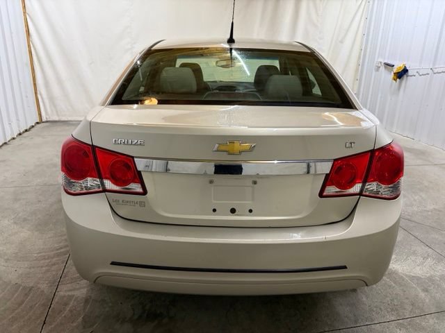 Used 2013 Chevrolet Cruze LT FWD image 7