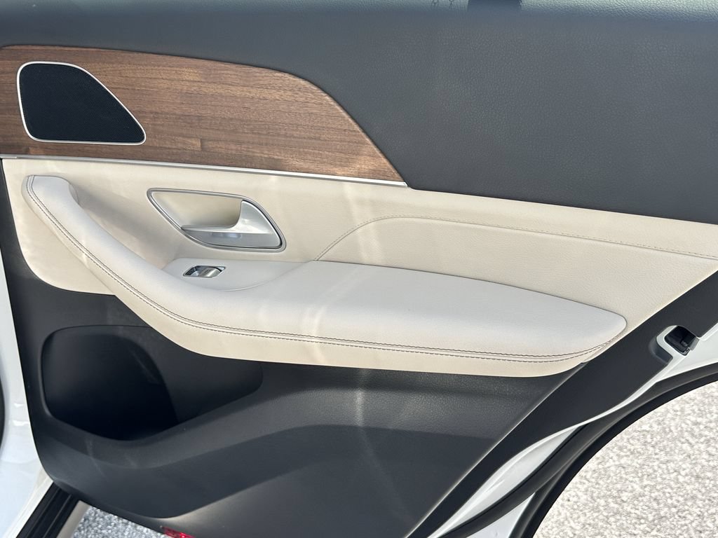 Certified 2025 Mercedes-Benz GLE 350 4MATIC image 19