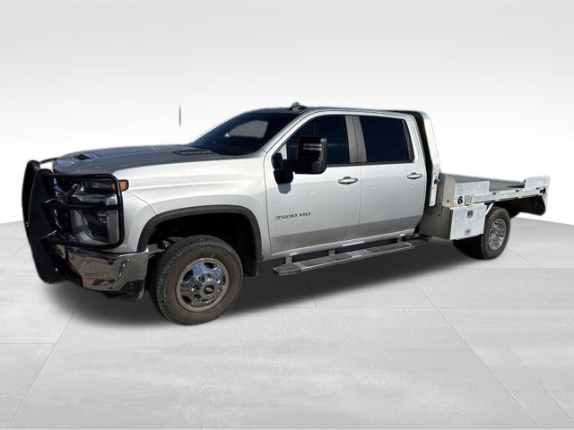 Used 2021 Chevrolet Silverado 3500 LT w/ Convenience Package AWD/4WD image 2