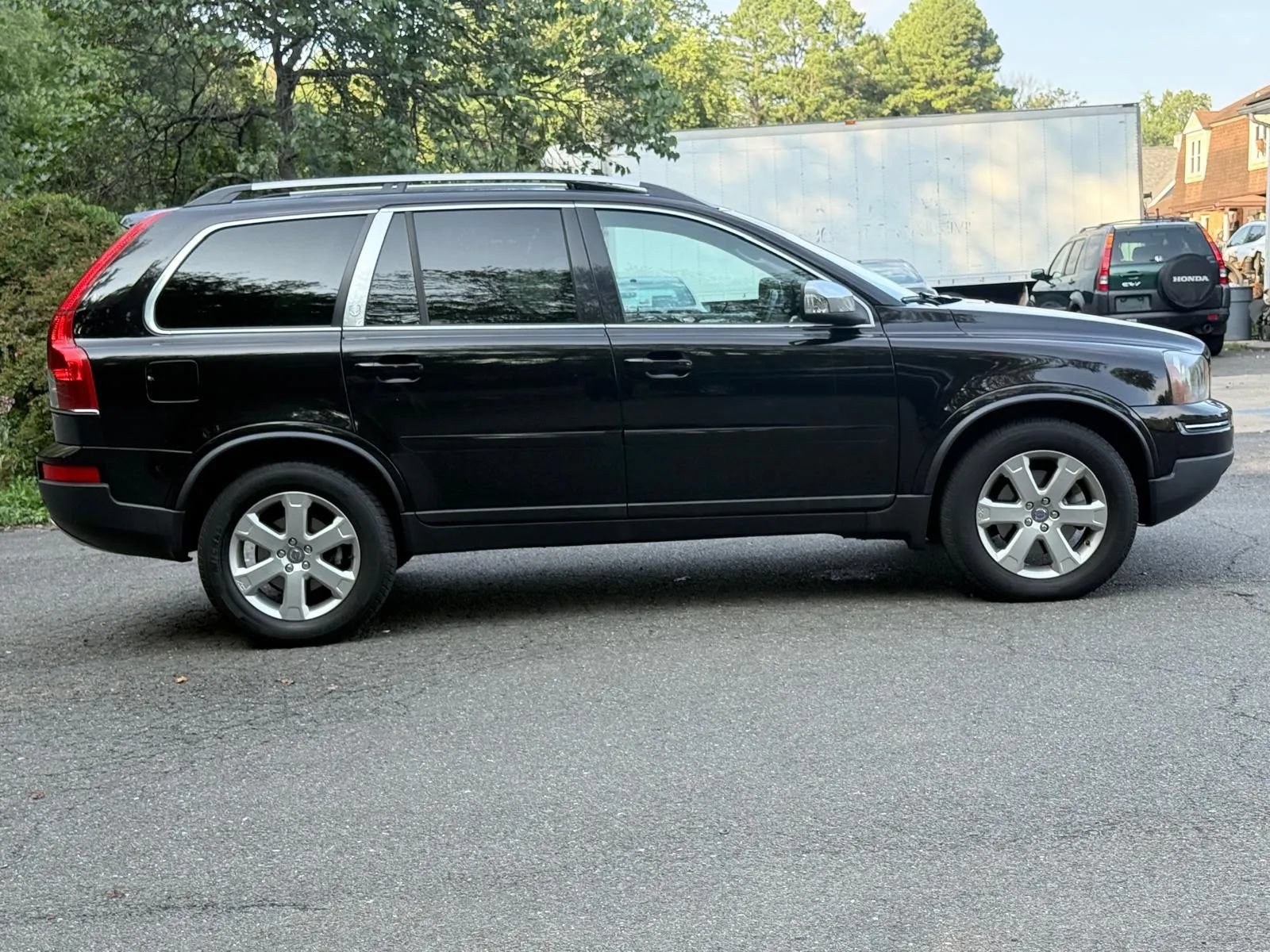 Used 2010 Volvo XC90 V8 AWD/4WD image 8