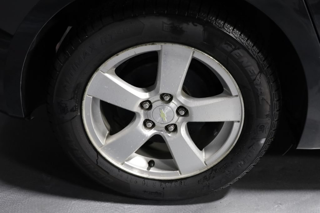 Used 2014 Chevrolet Cruze LT w/ Technology Package FWD image 33