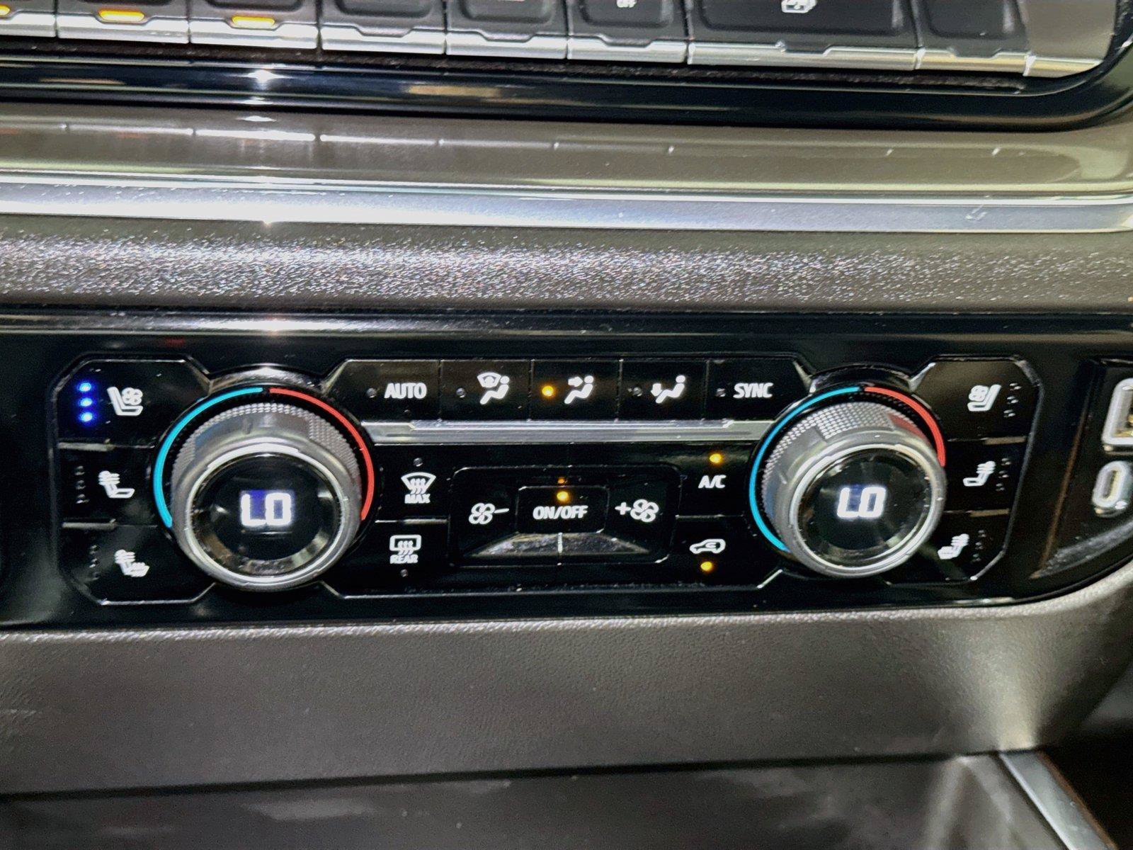 Certified 2023 Chevrolet Silverado 1500 High Country w/ Technology Package AWD/4WD image 14