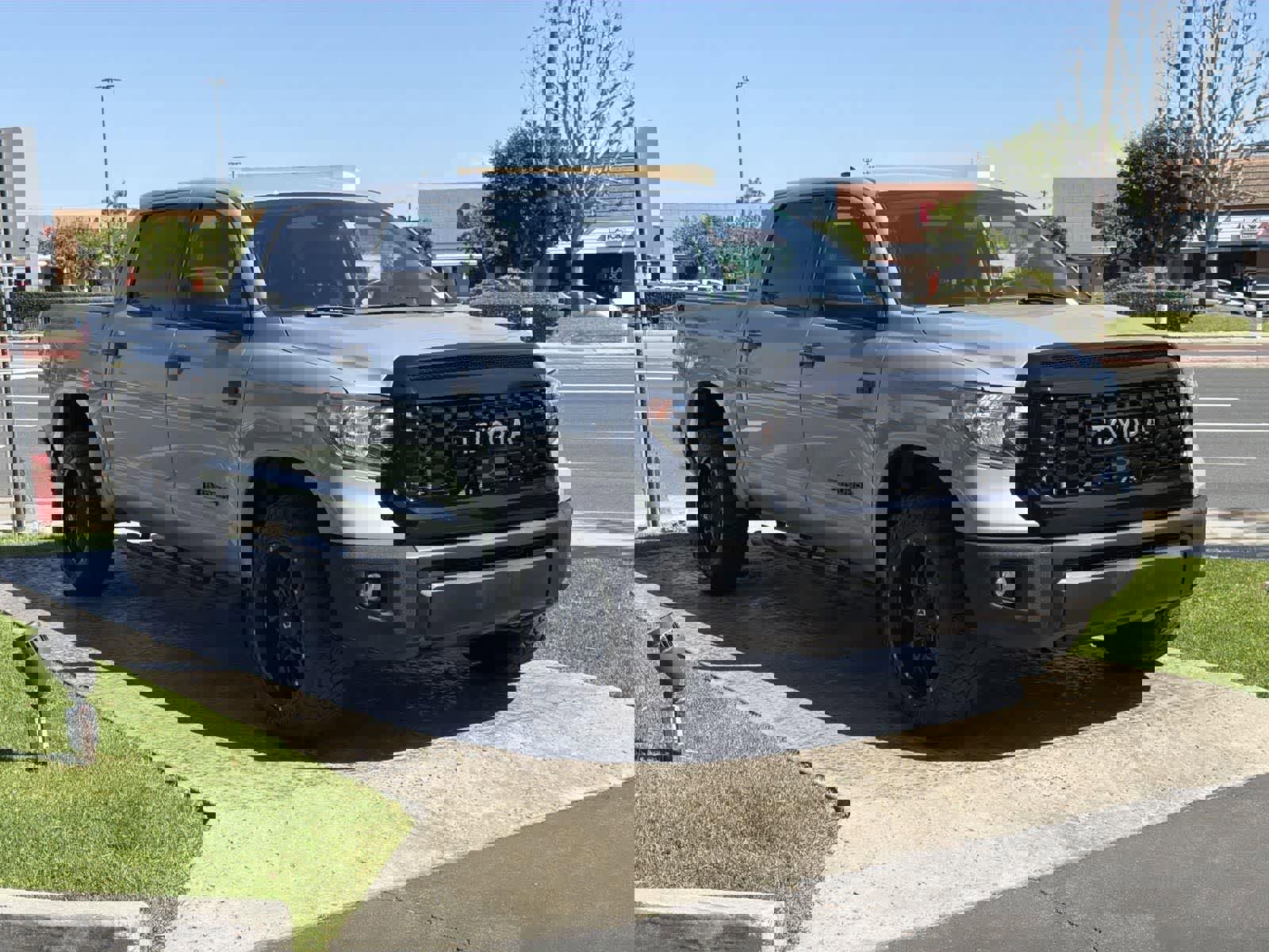 Used 2021 Toyota Tundra SR5 image 8