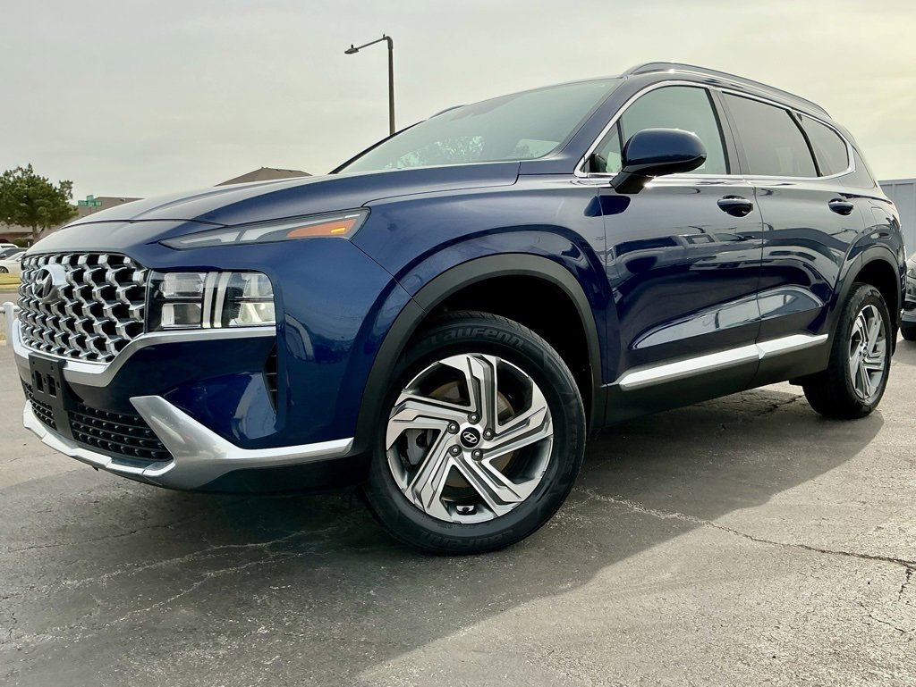 Used 2021 Hyundai Santa Fe SEL w/ Cargo Package image 3