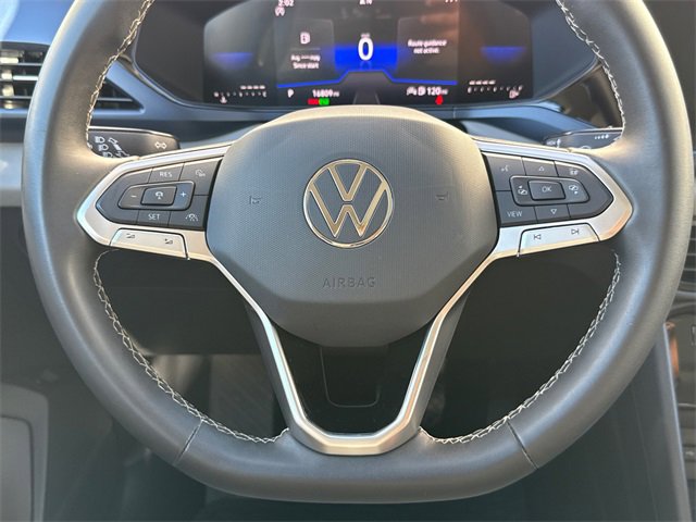 Certified 2023 Volkswagen Taos SE w/ Panoramic Sunroof Package image 30