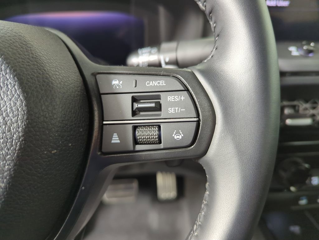 Certified 2025 Honda Accord Sport image 29