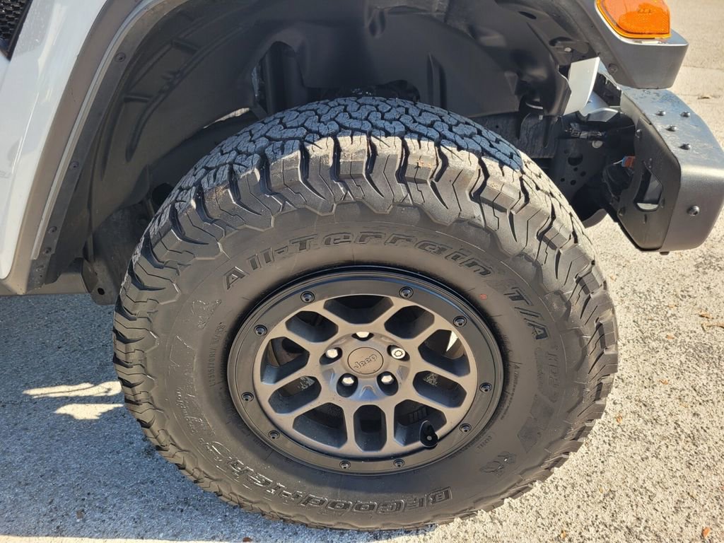 Used 2023 Jeep Wrangler Unlimited Rubicon 392 w/ Xtreme Recon 35" Tire Package AWD/4WD image 20