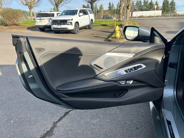 Used 2023 Chevrolet Corvette Stingray Premium Conv w/ Z51 Performance Package image 13