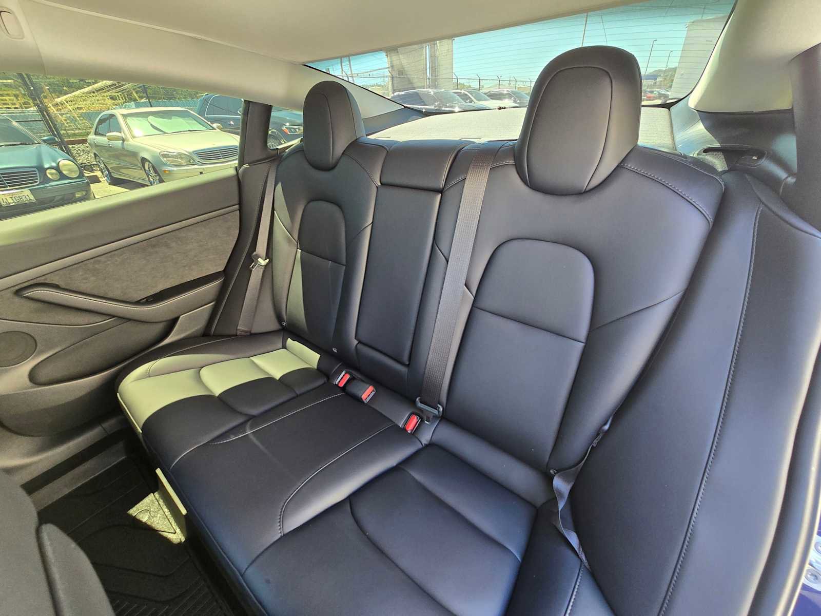 Used 2023 Tesla Model 3 Standard Range RWD image 17