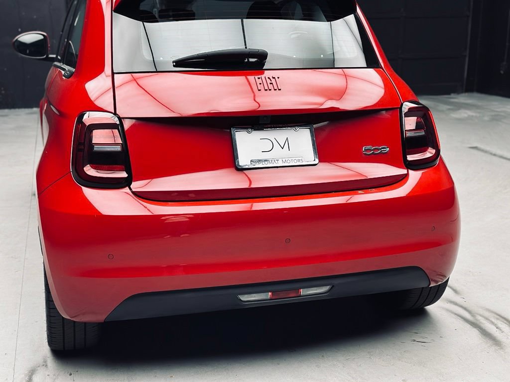 Used 2024 FIAT 500 e (RED) FWD image 14