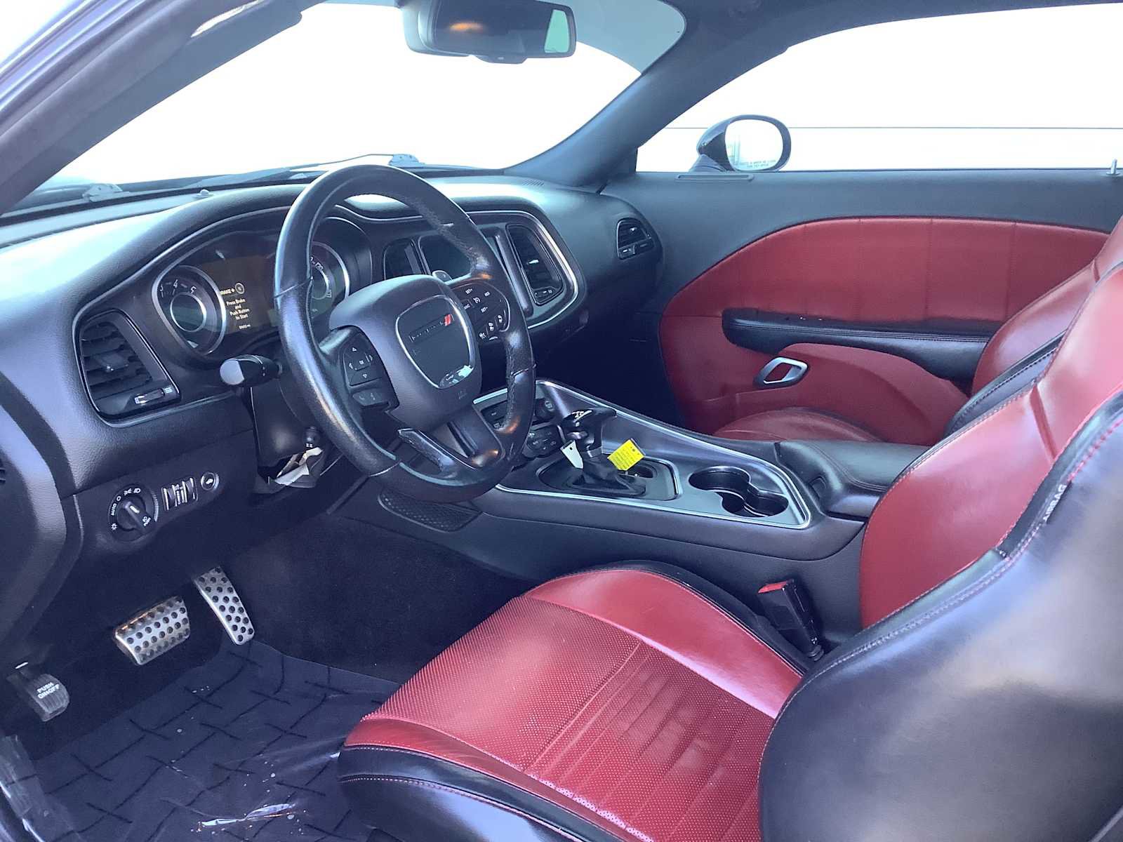 Used 2015 Dodge Challenger R/T Plus RWD image 3