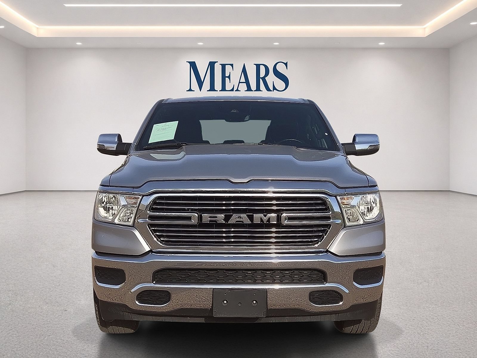 Used 2024 RAM 1500 Laramie RWD image 8