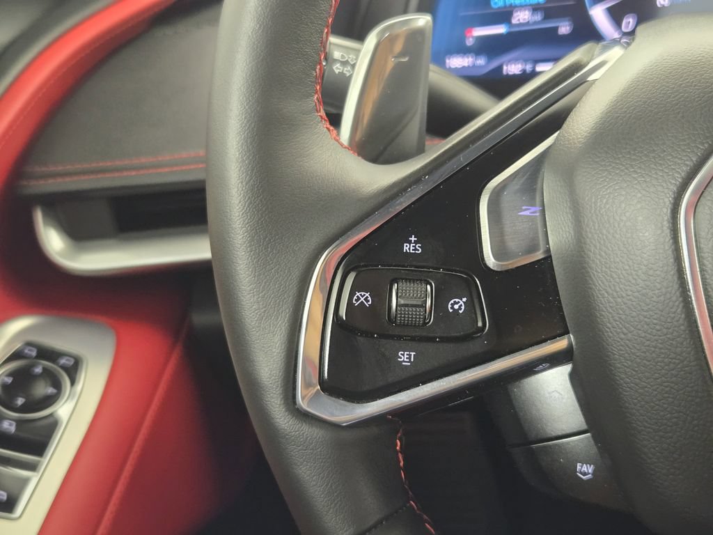 Used 2023 Chevrolet Corvette Stingray Preferred Cpe w/ Z51 Performance Package RWD image 31