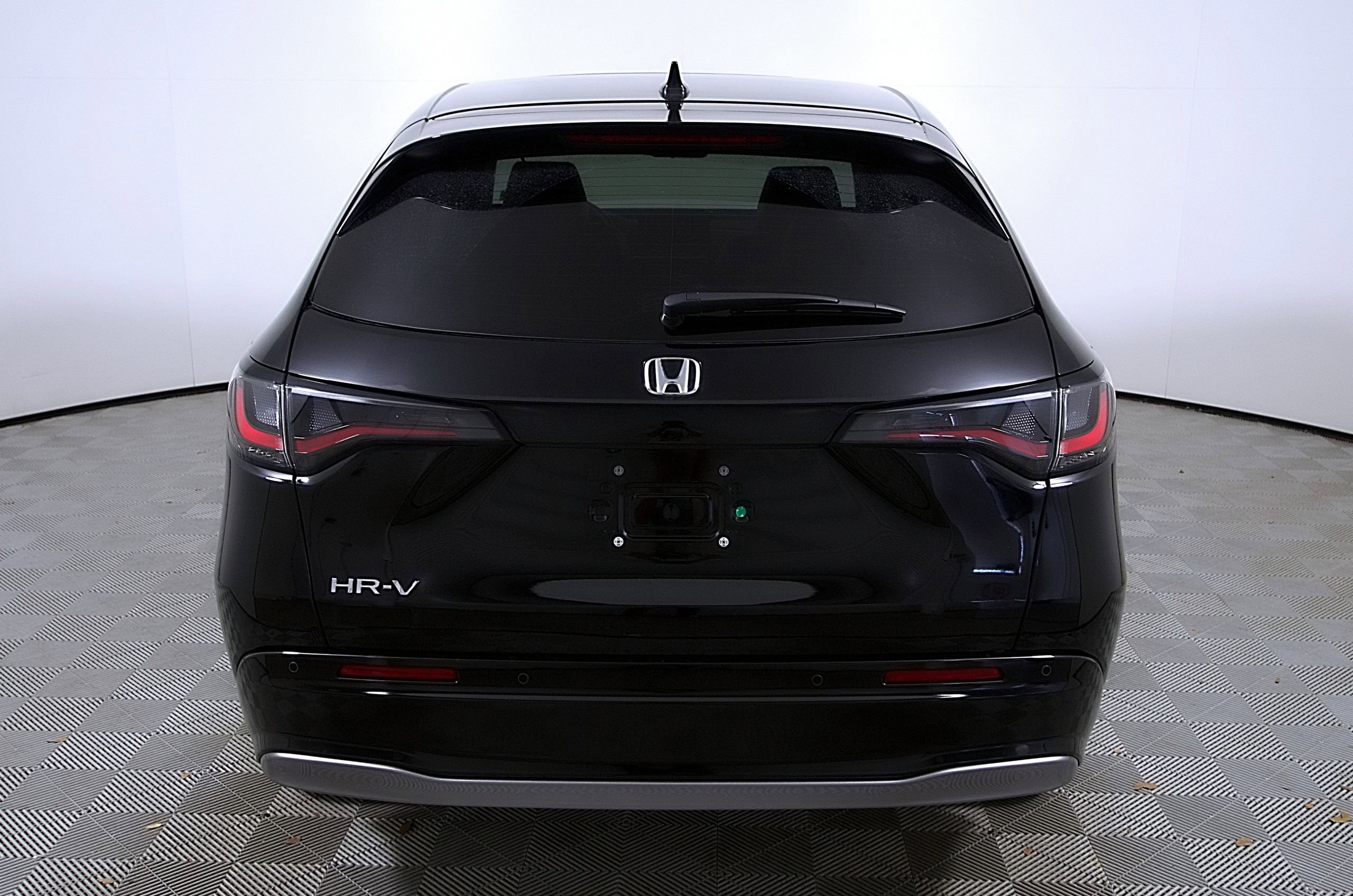 Used 2024 Honda HR-V EX-L image 8
