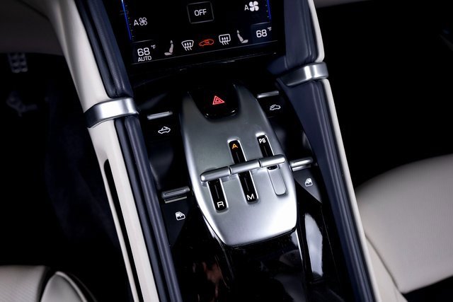 Used 2025 Ferrari Roma Spider image 42