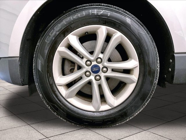 Used 2020 Ford Edge SEL w/ Convenience Package AWD/4WD image 8
