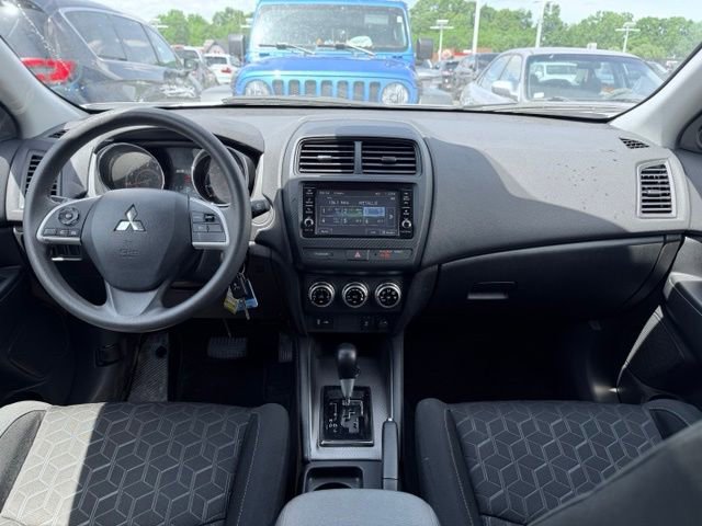 Used 2024 Mitsubishi Outlander Sport ES AWD/4WD image 20