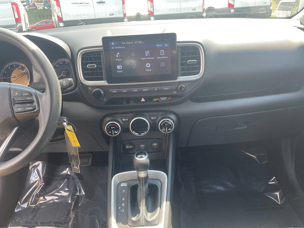 Used 2020 Hyundai Venue SEL FWD image 19