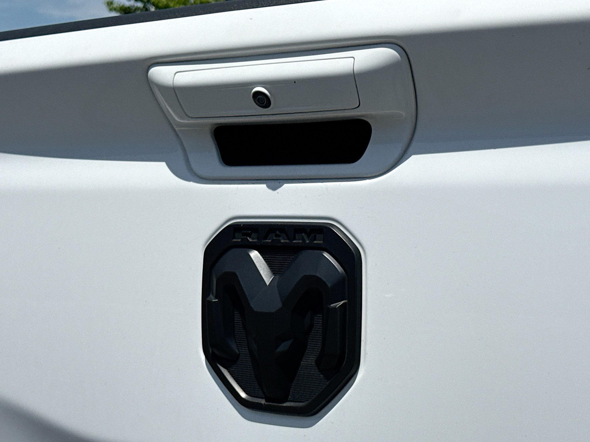 Used 2020 RAM 1500 Big Horn AWD/4WD image 16