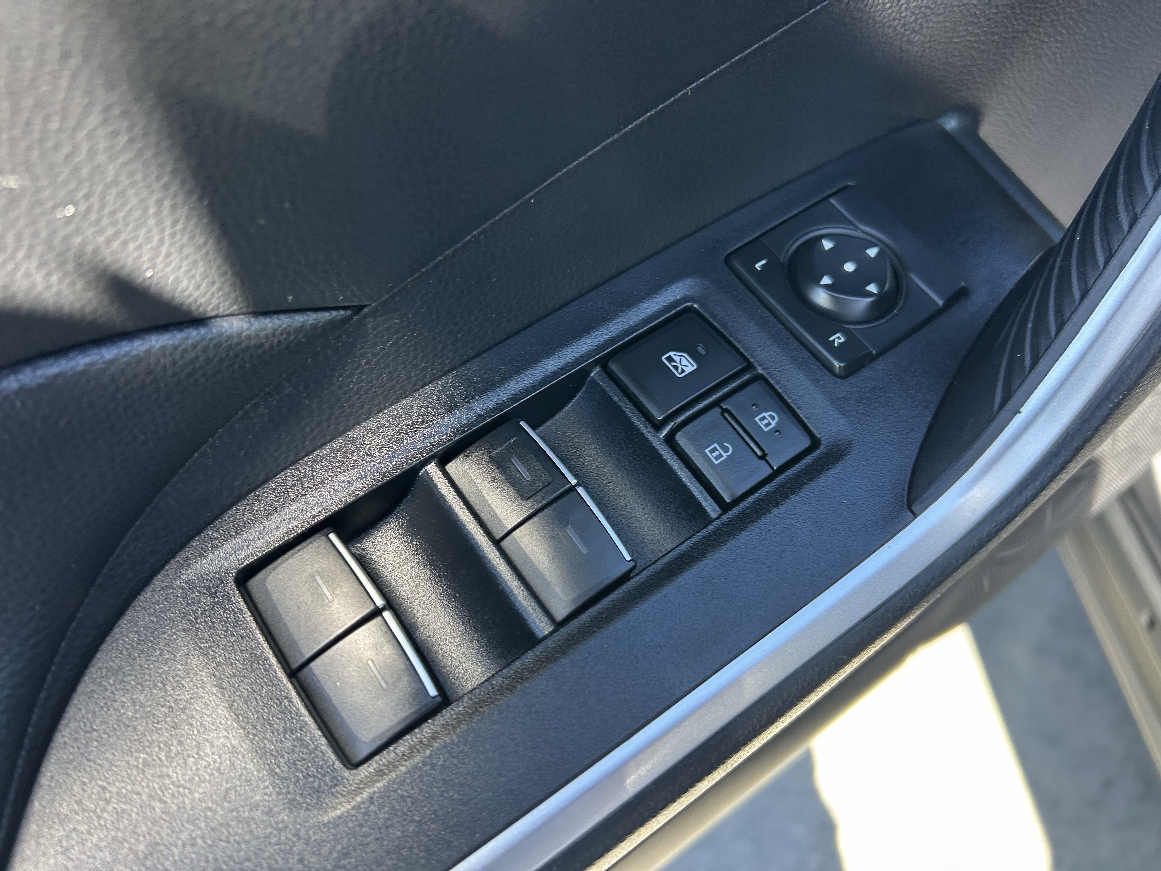 Certified 2024 Toyota RAV4 XLE FWD image 17