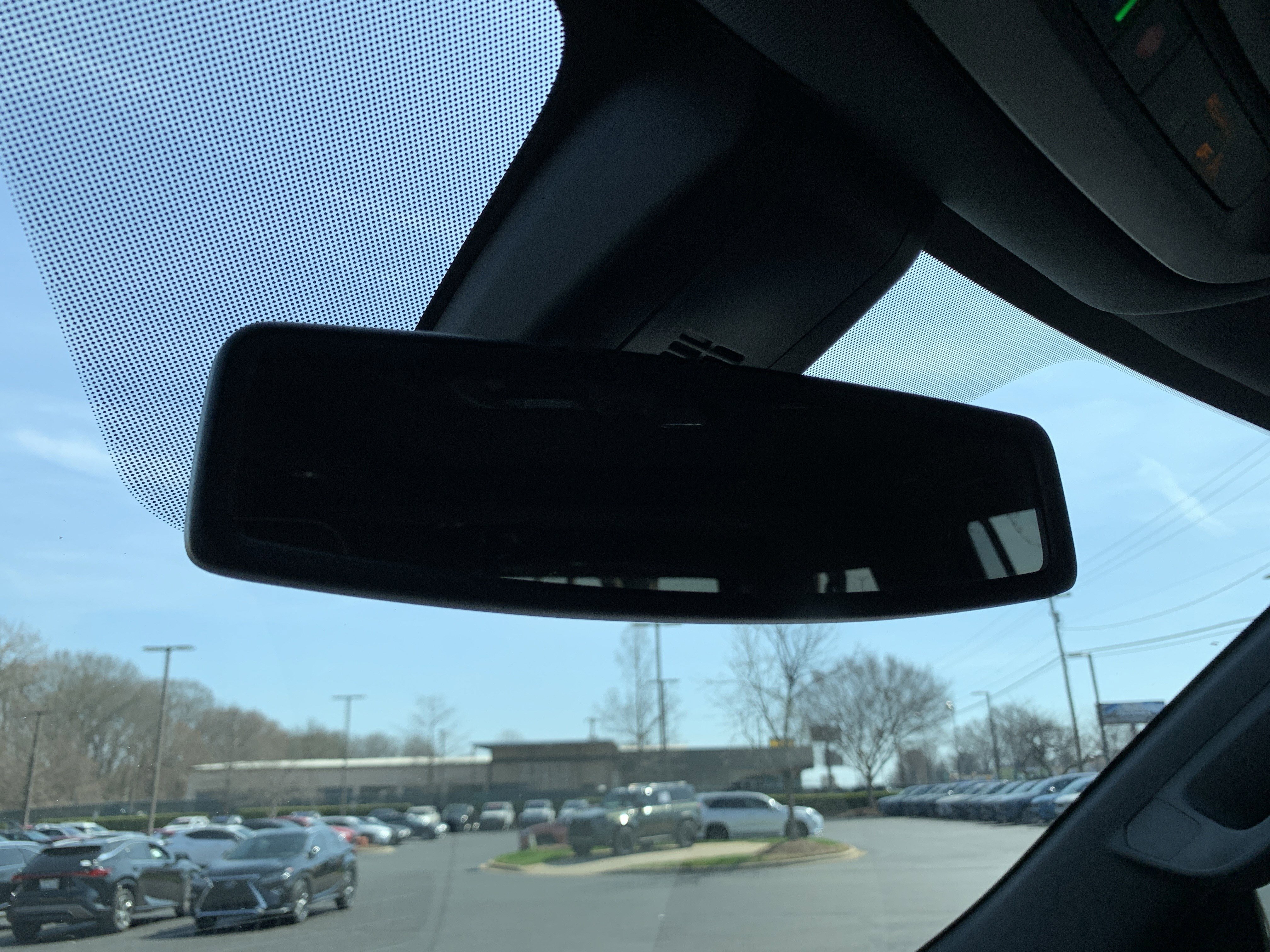 Used 2021 GMC Yukon XL SLT w/ SLT Premium Package image 27