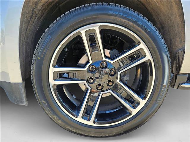 Used 2019 GMC Yukon Denali image 24