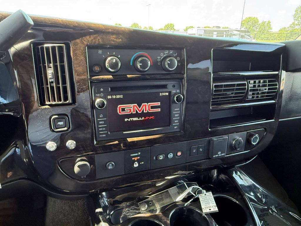 Used 2020 GMC Savana 2500 Explorer Limited SE w/ Enhanced Convenience Package image 22