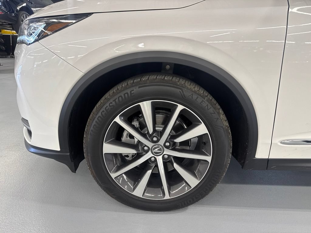 Certified 2026 Acura MDX w/ Technology Package AWD/4WD image 9