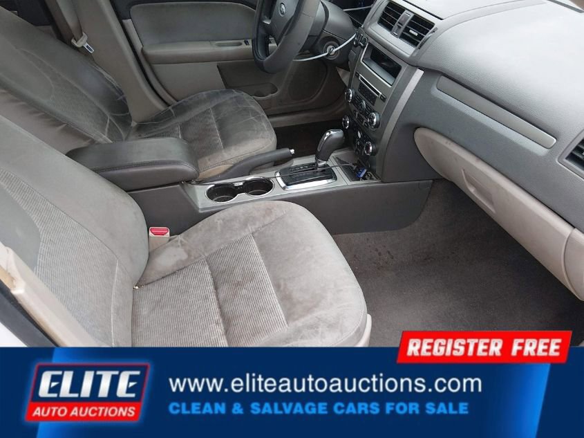 Used 2012 Ford Fusion SE image 9