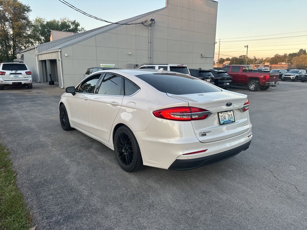 Used 2019 Ford Fusion SE image 7