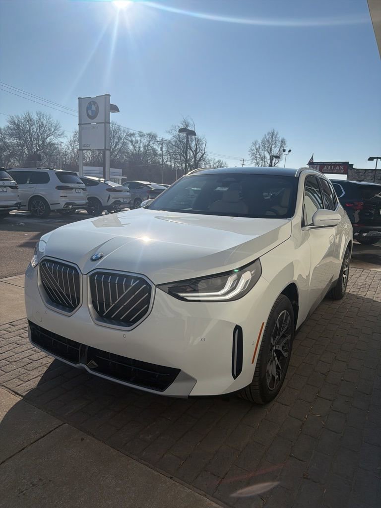 New 2026 BMW X3 xDrive30 image 3