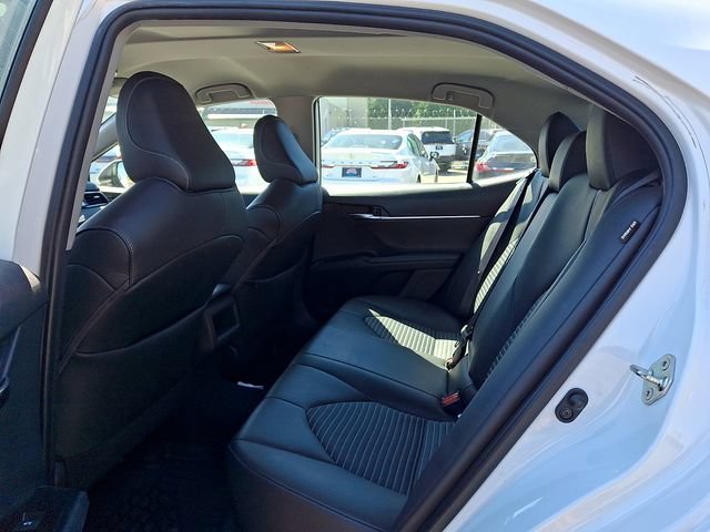 Certified 2020 Toyota Camry SE FWD image 6