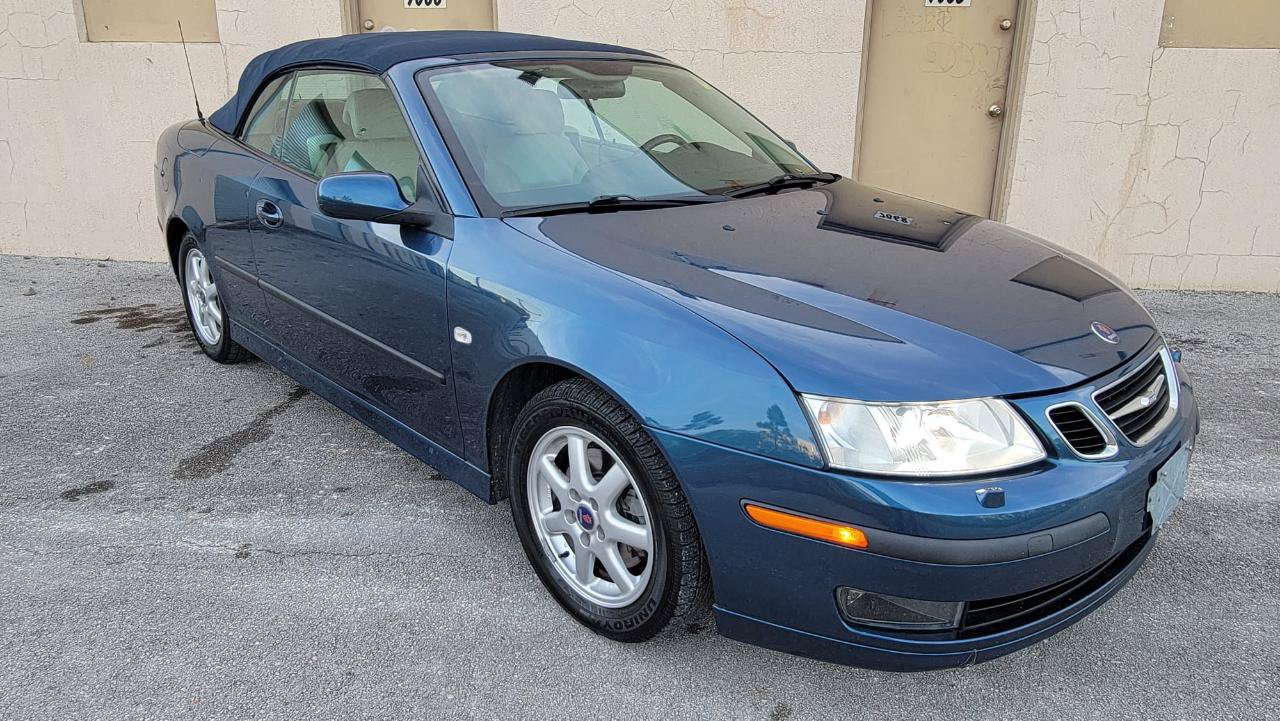 Used 2004 Saab 9-3 Aero FWD image 22