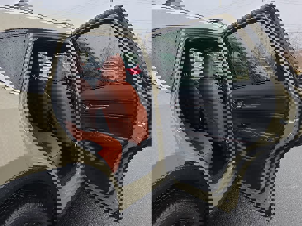 Used 2025 MAZDA CX-5 Carbon Edition image 24