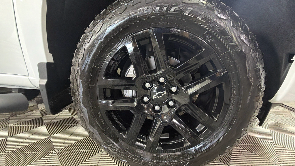 Certified 2026 Chevrolet Silverado 1500 RST w/ RST Select Package RWD image 37
