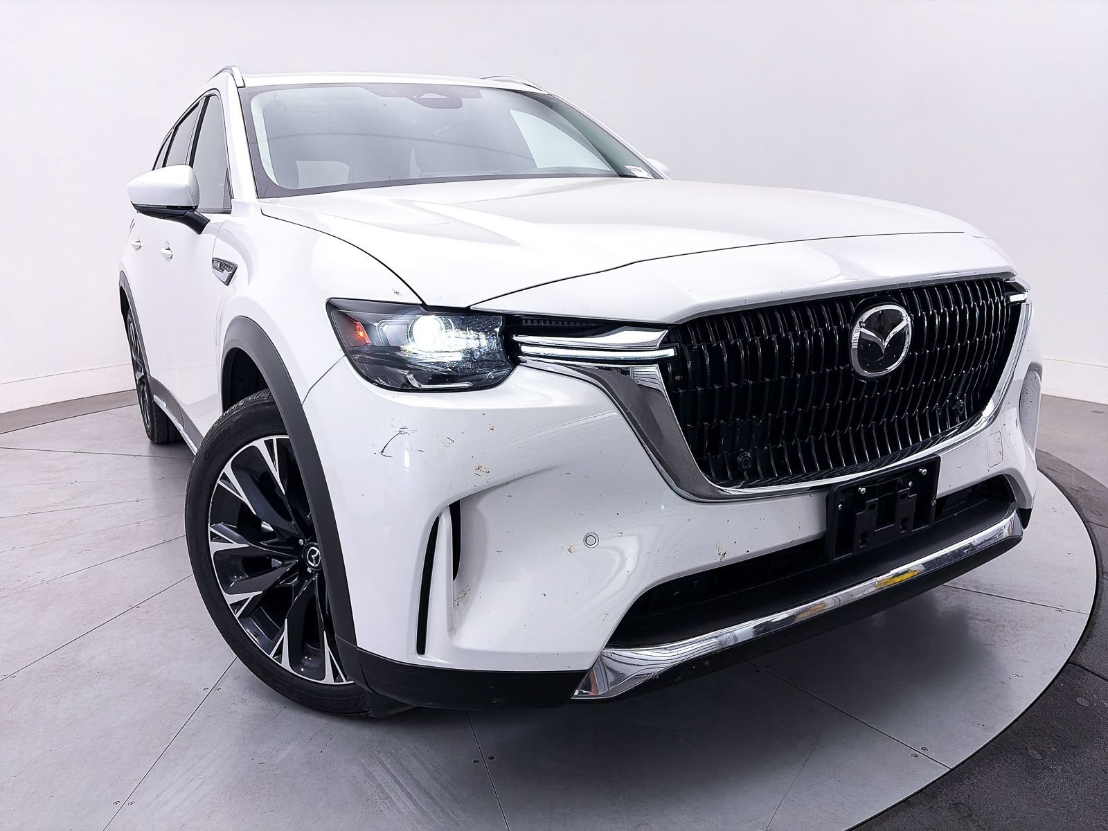Used 2024 MAZDA CX-90 Plug-In Hybrid w/ Premium Pkg AWD/4WD image 3