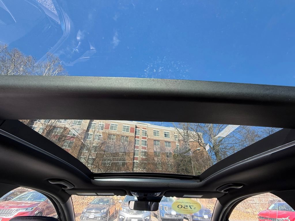 New 2025 Kia Sportage X-Line image 25