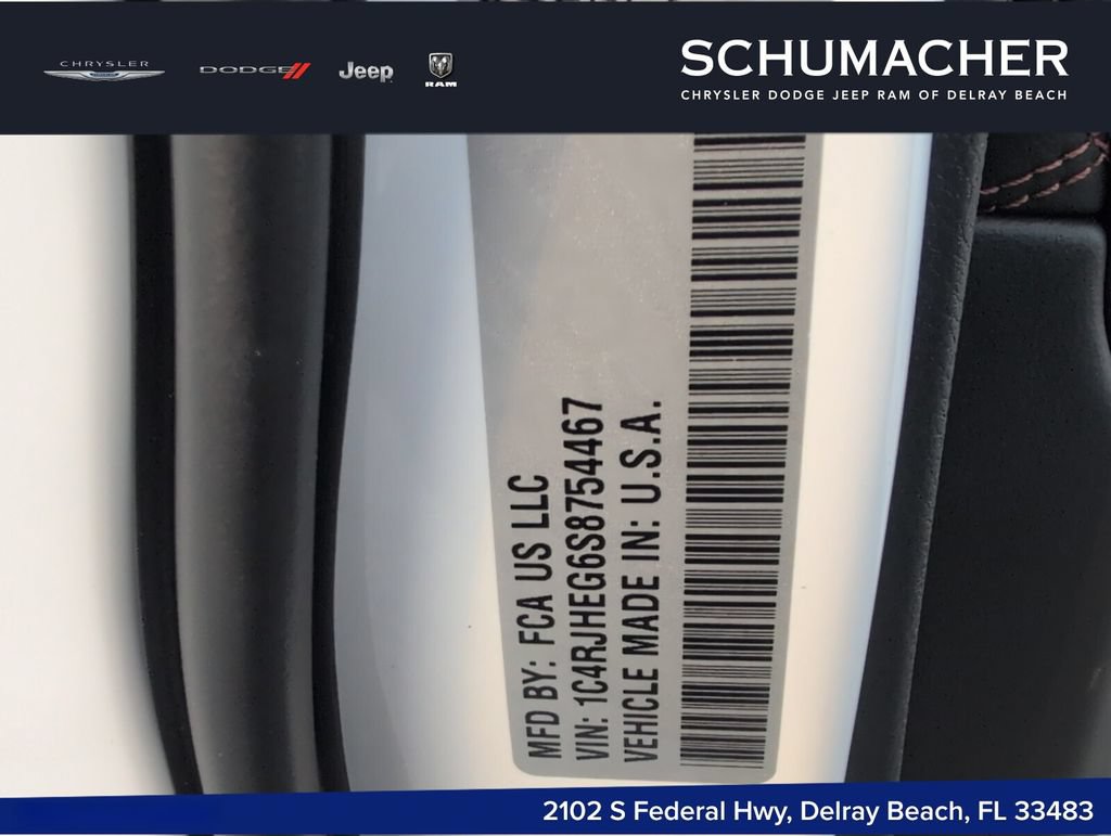 New 2025 Jeep Grand Cherokee Summit AWD/4WD image 9