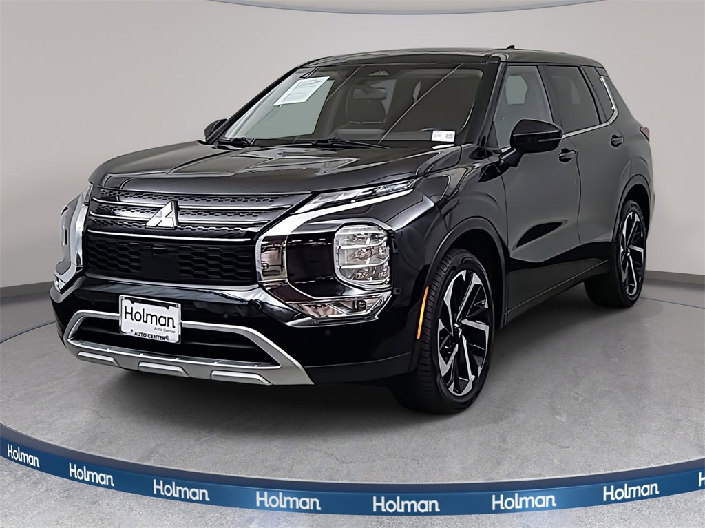 Used 2024 Mitsubishi Outlander SE