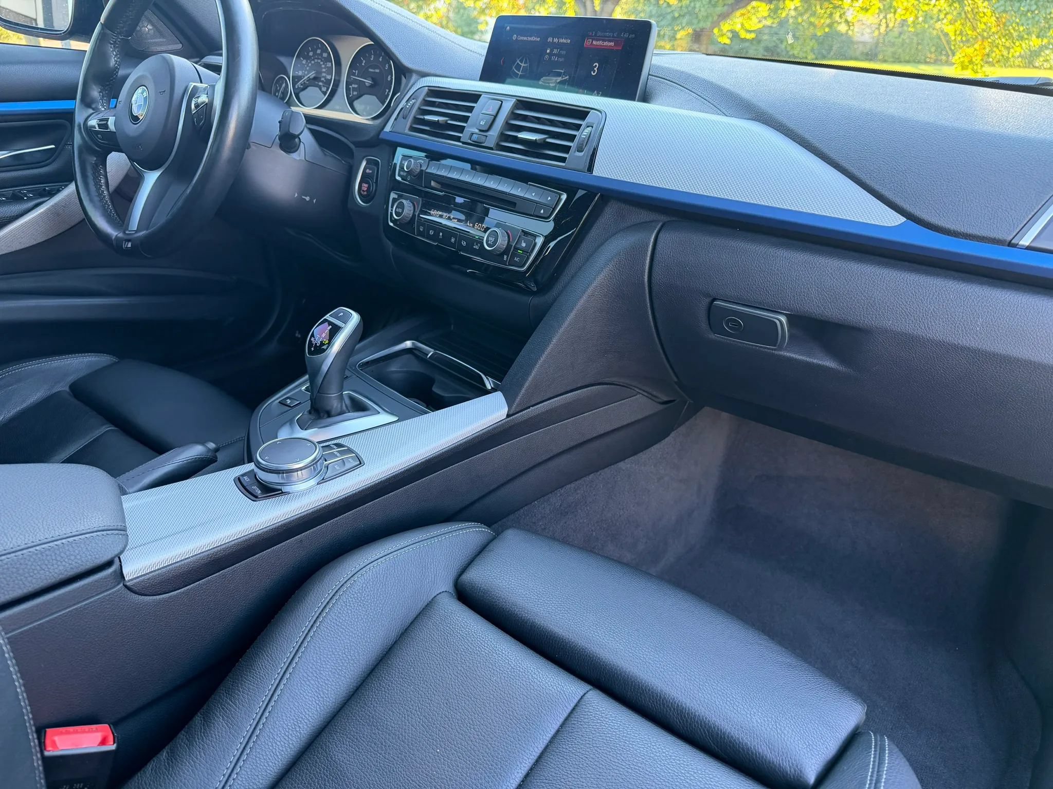 Used 2018 BMW 340i xDrive Sedan w/ Premium Package AWD/4WD image 16