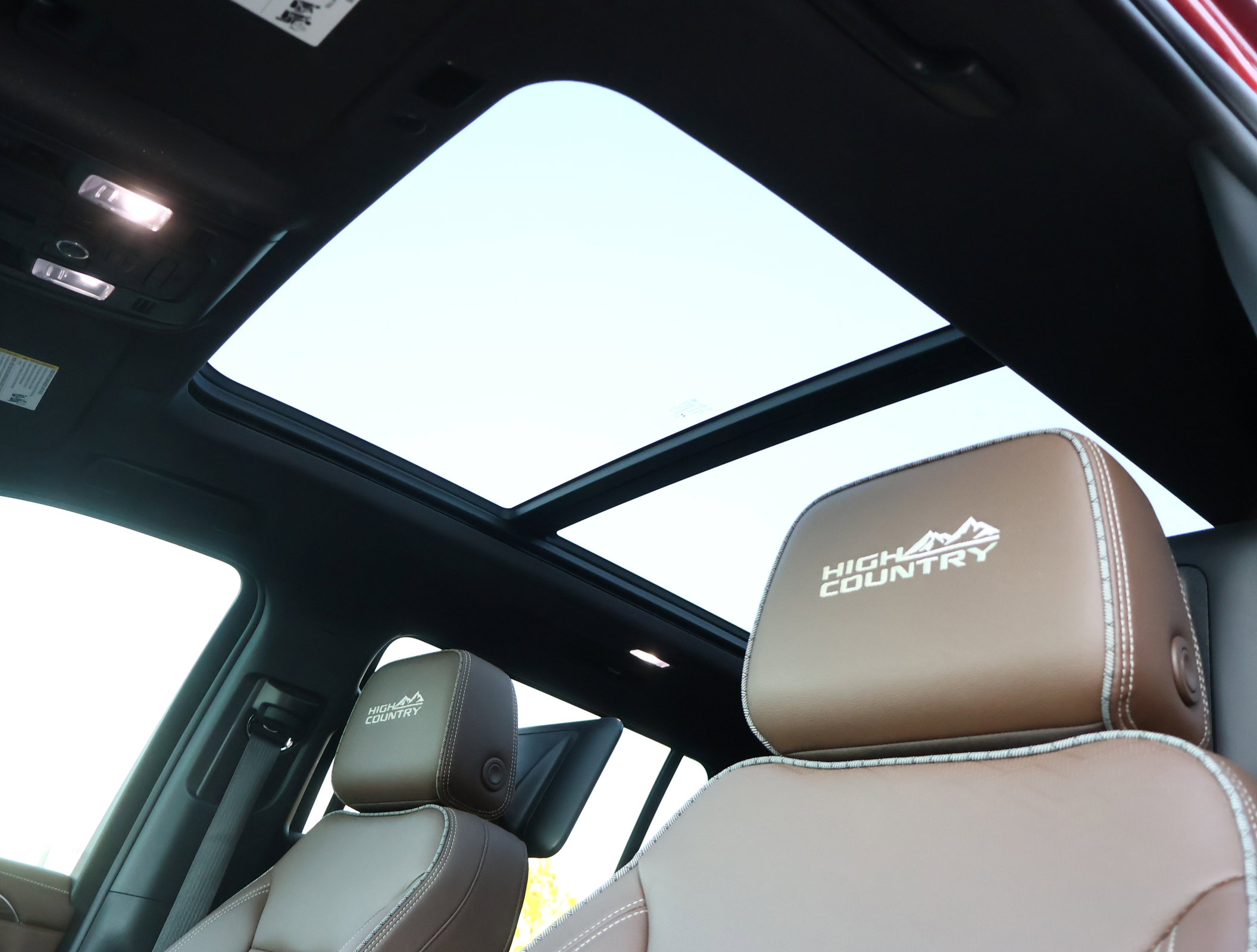 Used 2024 Chevrolet Tahoe High Country w/ Advanced Technology Package image 26