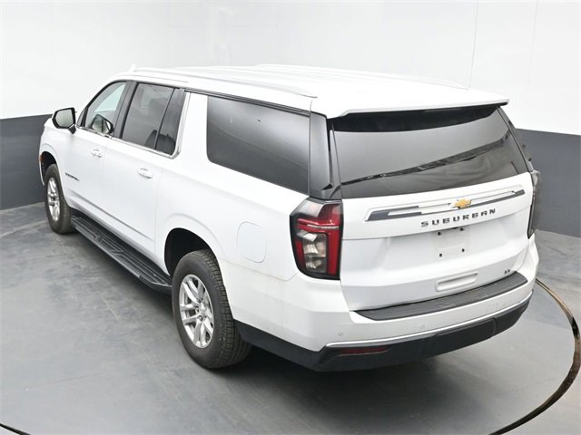 Used 2024 Chevrolet Suburban LT image 40