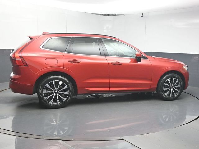 Used 2023 Volvo XC60 B5 Core w/ Climate Package FWD image 8