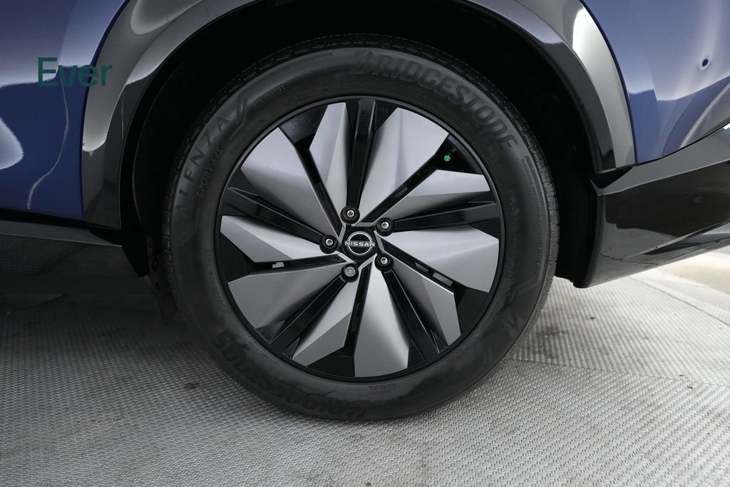 Used 2024 Nissan Ariya AWD image 9