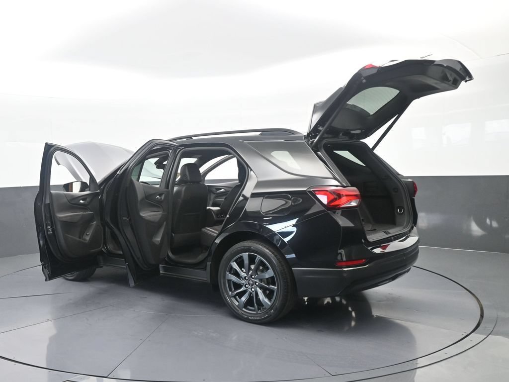 Used 2023 Chevrolet Equinox RS FWD image 72
