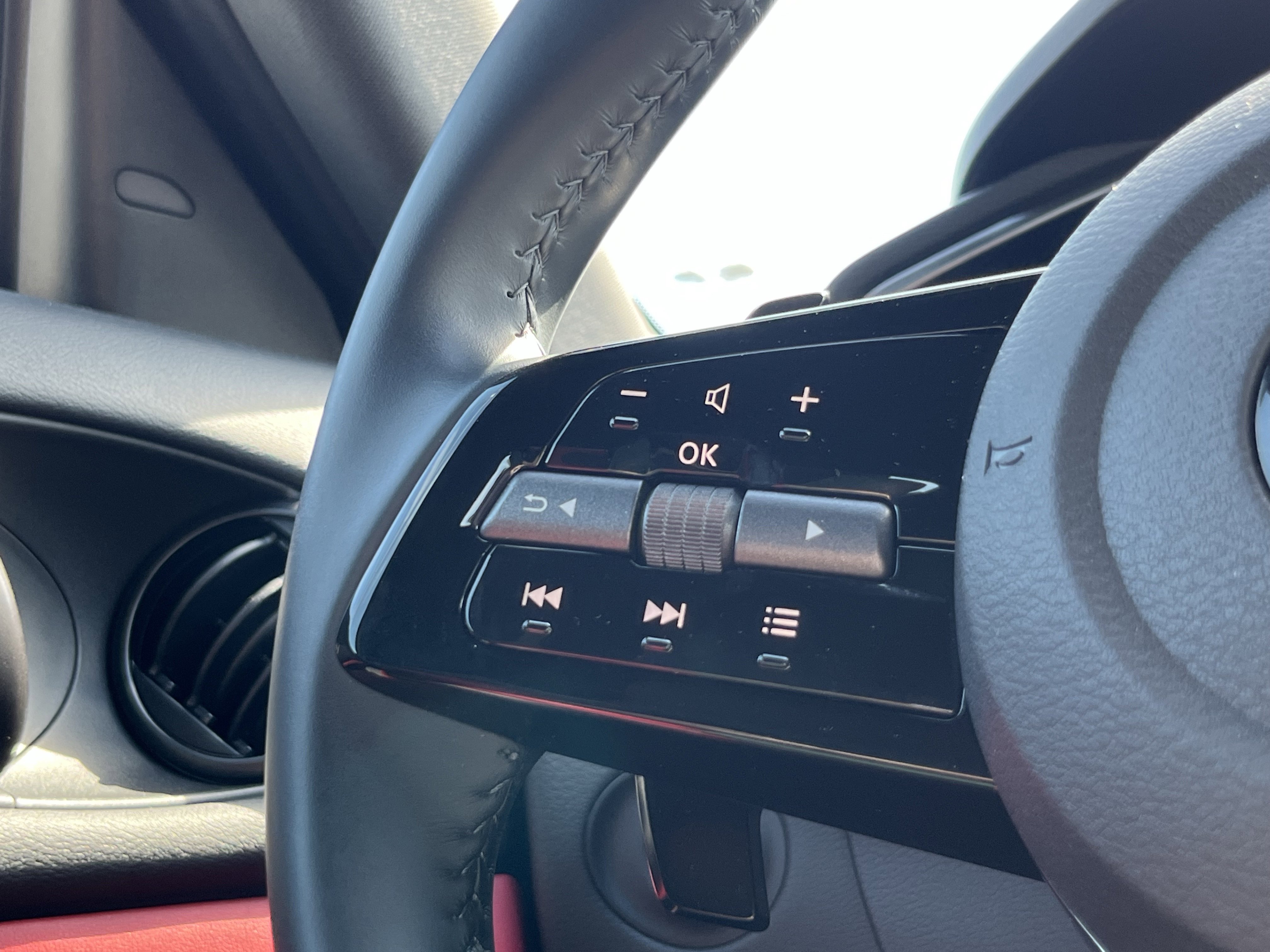 Used 2024 Nissan Z Performance w/ Floor Mat Package RWD image 23